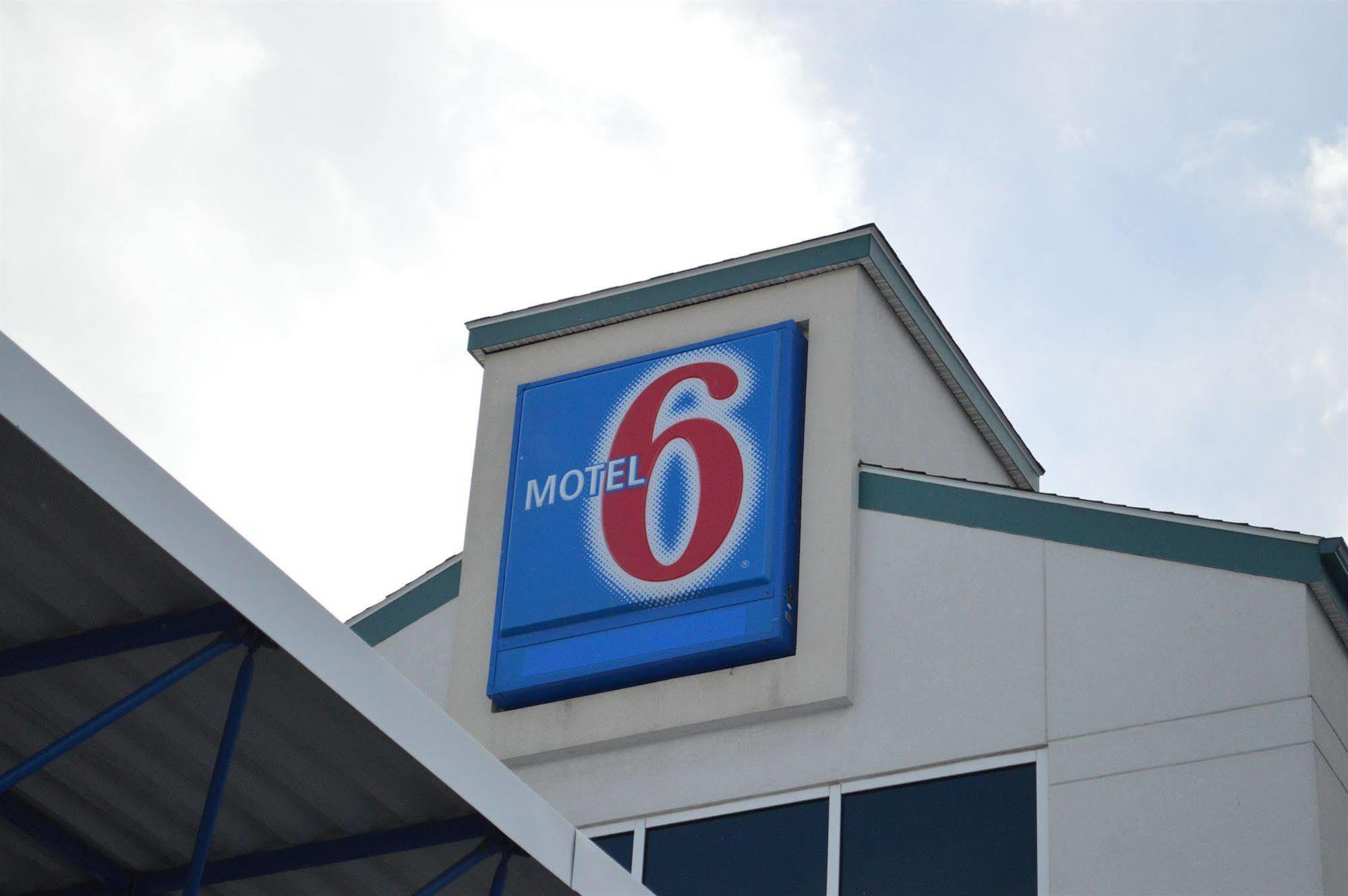Motel 6-Anchorage, Ak - Midtown Bagian luar foto